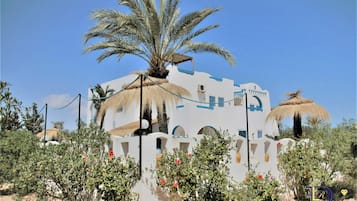 Villa, 4 Bedrooms, Accessible, Smoking | Exterior