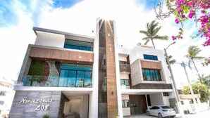 Unclassified image, 4 of 40, button - Amazonas Apartment Near the Beach, Shops and Restaurants (Mazatlán)