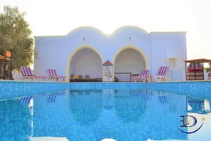 Villa, 4 Bedrooms, Accessible, Smoking | Pool