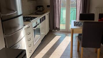 Appartamento, 1 camera da letto, balcone, vista giardino | Interni