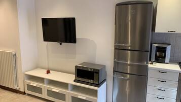 Appartamento, 1 camera da letto, balcone, vista giardino | Servizio della camera