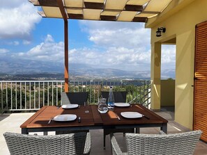 Apartamento, 2 quartos, para fumantes, sacada | Sacada
