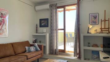 Apartamento, 2 quartos, para fumantes, sacada | Área de estar