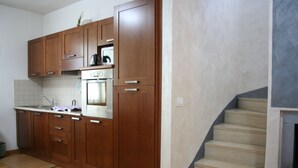 Apartment, 2 Schlafzimmer, Balkon, Gartenblick | Innenbereich