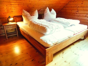 2 bedrooms