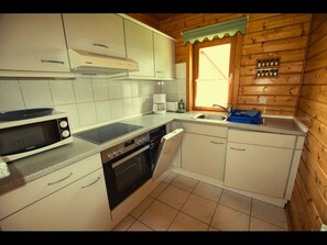 Ferienhaus, 2 Schlafzimmer, Terrasse | Innenbereich