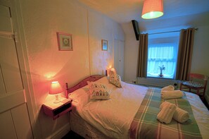 Apartment, 2 Bedrooms, Balcony, Garden View