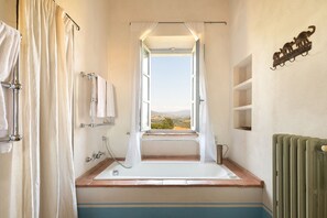 Villa, Multiple Bedrooms, Private Pool, Garden View | Bathroom | Hair dryer, bidet, towels - Tenuta Colle Sala - Country House & Suites (Magliano Sabina)