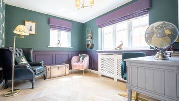 House, 5 Bedrooms, Garden View | Interior