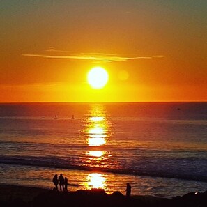 Una spiaggia nelle vicinanze