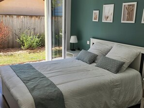 3 bedrooms, iron/ironing board, free WiFi