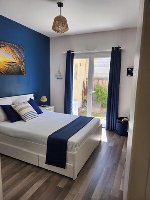 3 bedrooms, iron/ironing board, free WiFi