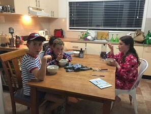 Dining - Comfortable Family Snow Accommodation. (Talbingo)