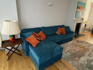 Smart TV, fireplace, printers