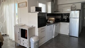 Unclassified image, 2 of 15, button - New house 3 bedrooms in St-Pierre-d'Oléron, pets allowed, parking, near beach (Saint-Pierre-d'Oléron)