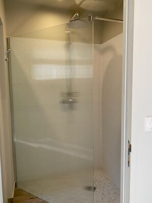 Dusche
