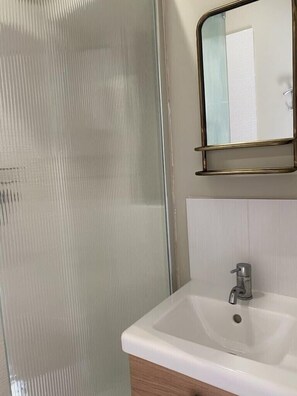 Shower - DIRECT ACCESS TO THE BEACH (Saint-Aubin-sur-Mer)