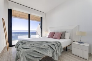 2 slaapkamers, een strijkplank/strijkijzer, gratis wifi