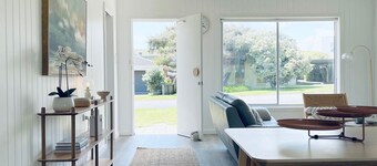 Sweet Tide O'Moyne  - perfect holiday home to enjoy all Port Fairy has to offer!!