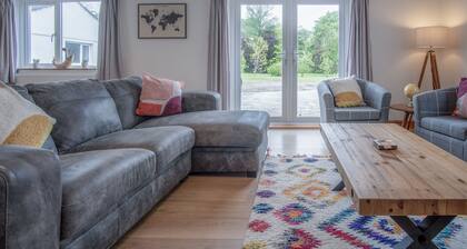 Tucking Mill - 3 Bedroom - Stepaside