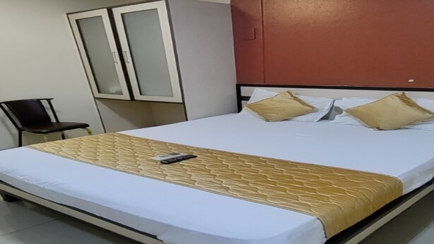 Deluxe Double Room | WiFi (free) - Hotel Minerva Residency (Mumbai)