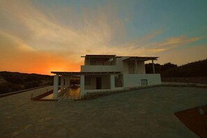 House | 4 bedrooms - Coral Villa With 4 Bedrooms in Paros (Paros)