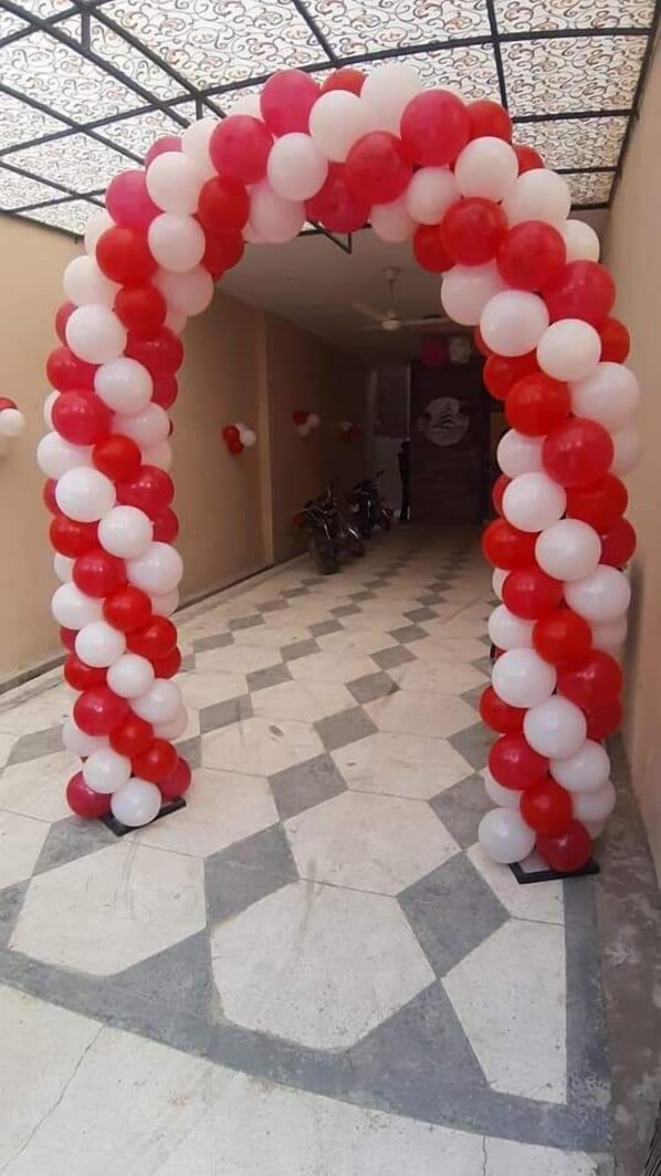 مدخل المنشأة
