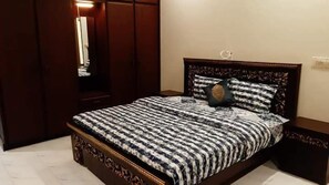 مساحة عمل للكمبيوتر المحمول وواي فاي مجانًا