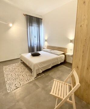 1 chambre, fer et planche à repasser, Wi-Fi gratuit, draps fournis