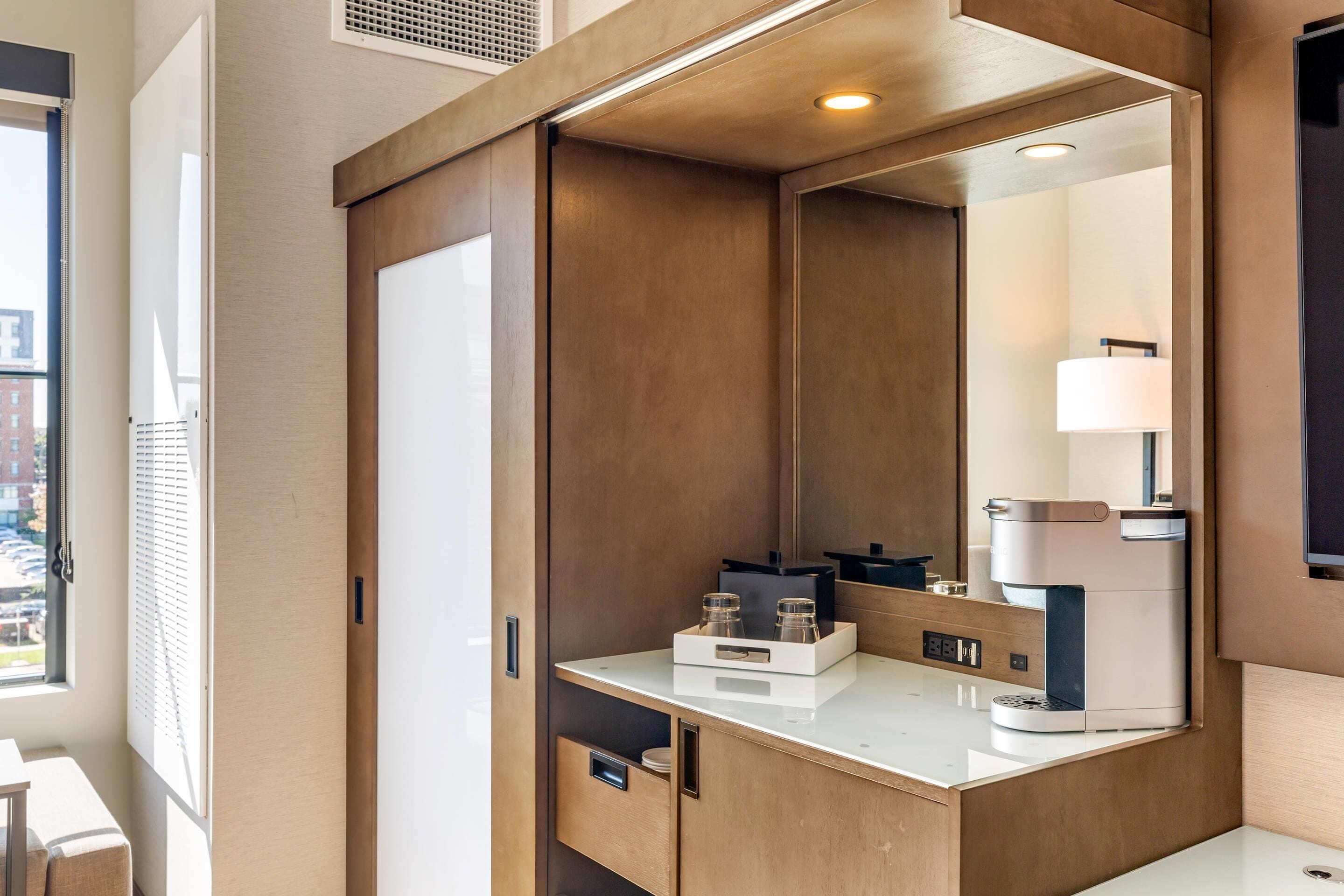 standard room, 2 queen beds, non smoking | 1 bedroom, in-room safe, desk, free cots/infant beds