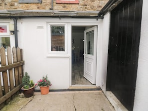 Cottage | Interior
