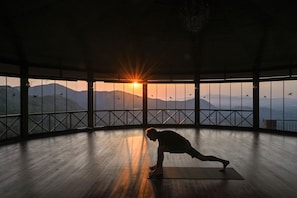 Yoga - Ephesus Retreat (Selçuk)
