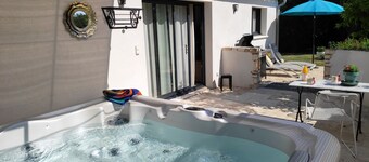 Le Titibu : Gßte et Spa entre ArdÚche et Provence, idéal pour deux