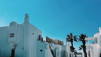 Außenpool (je nach Saison geöffnet)