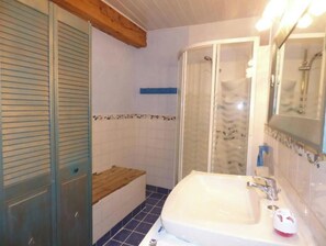 Hair dryer, towels, toilet paper