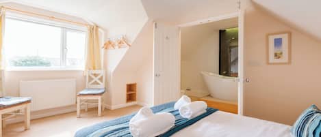 5 chambres, décoration personnalisée, ameublement personnalisé