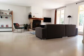 Livres, chaîne audio