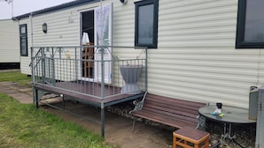 Unclassified image, 3 of 32, button - Discover Comfort Home From Home 8-birth Caravan (Skegness)