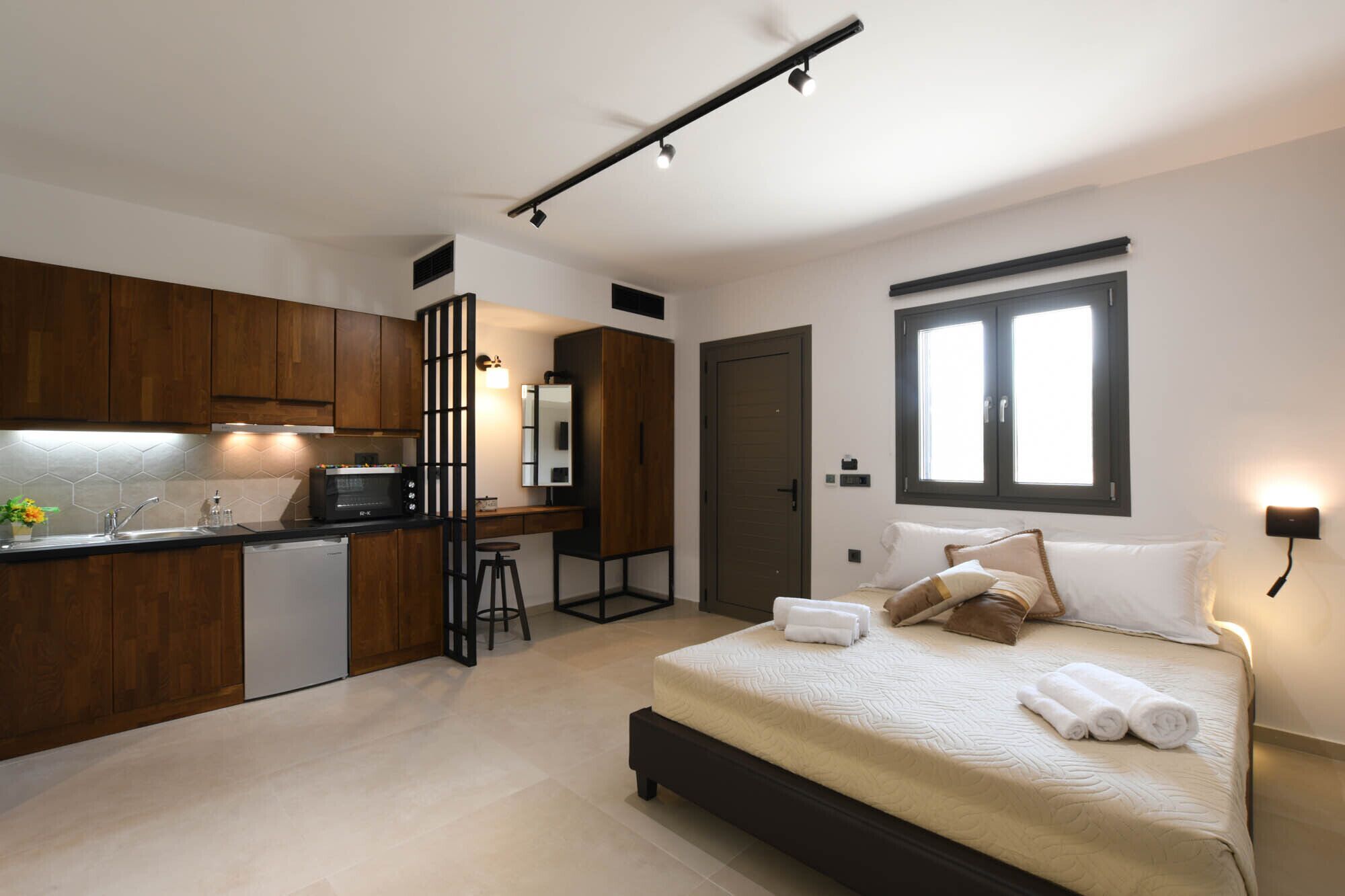 Suite – junior (Aphrodite) | Sengetøy av topp kvalitet, dundyner og individuelt dekorert