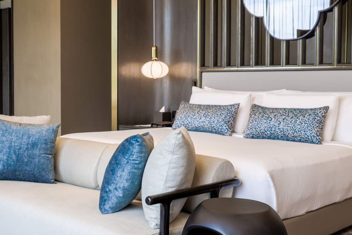 hypo-allergenic bedding, minibar, in-room safe, individually furnished