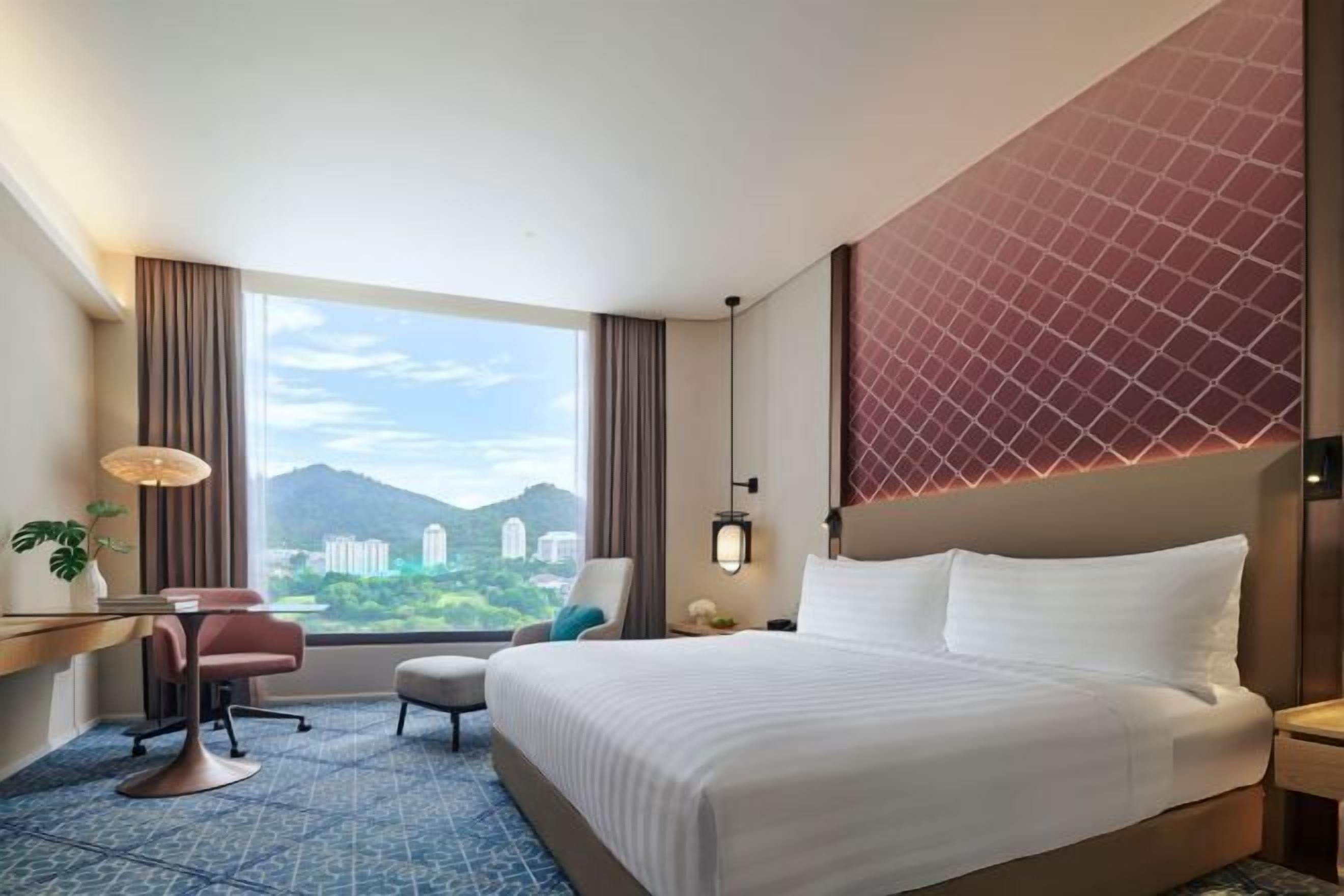 低  過敏寢具、迷你吧、客房內保險箱、布置獨特