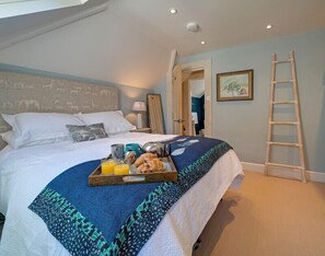 5 habitaciones, decoración personalizada y muebles diferentes 