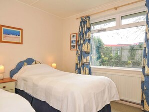 Cottage | 2 bedrooms, individually decorated, individually furnished, free WiFi - Avoca (Wadebridge)