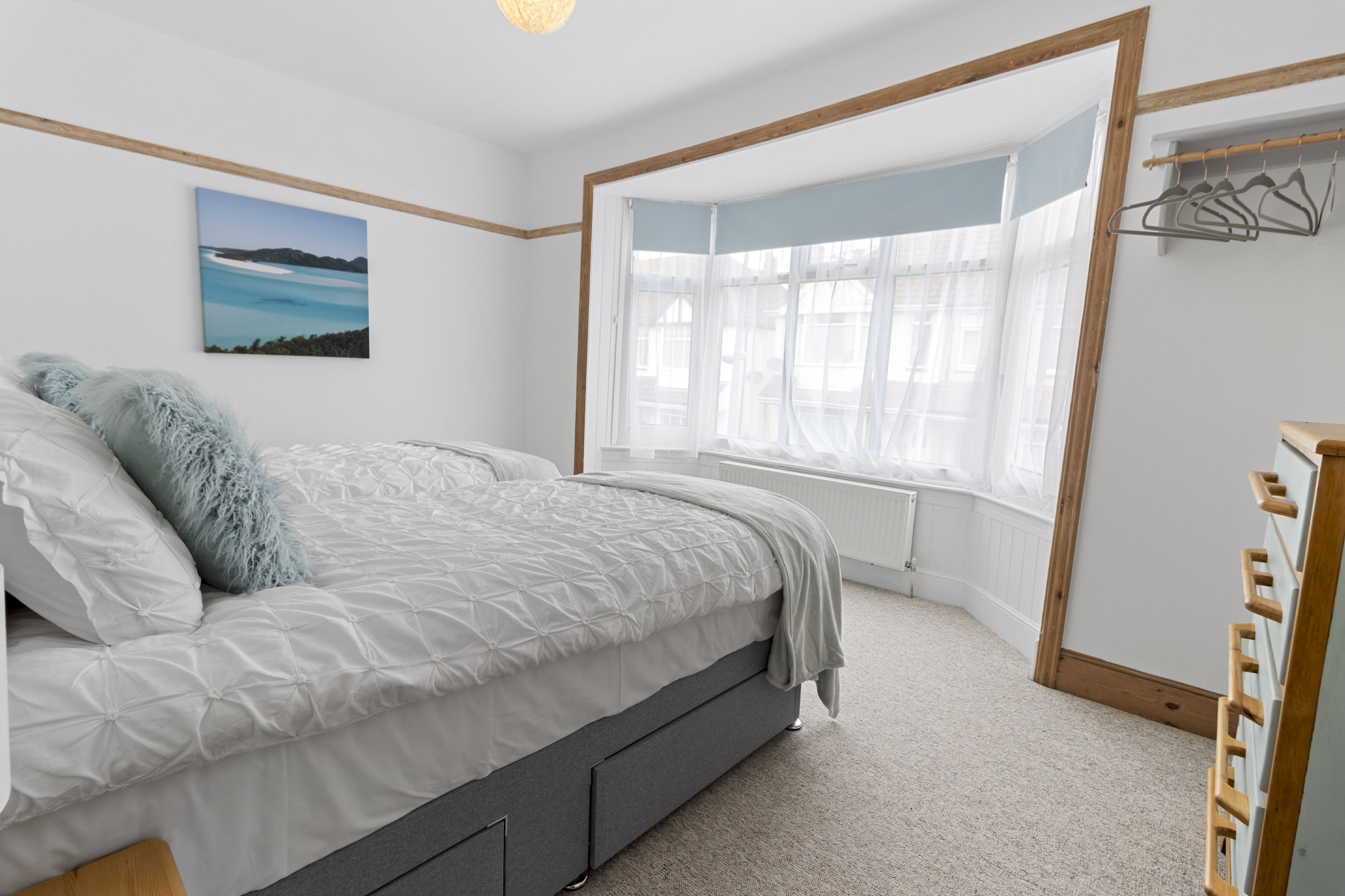 3 bedrooms, iron/ironing board, free WiFi, bed sheets