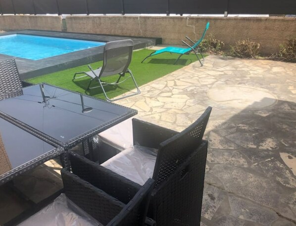 Outdoor pool, a heated pool - House 14 pers Heated pool center Valras-Plage (Valras-Plage)