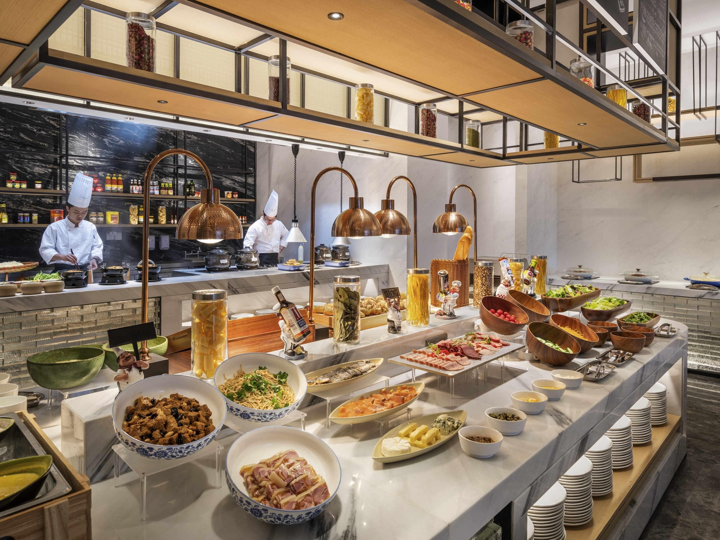 Daily buffet breakfast for a fee