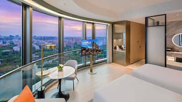 Deluxe Room, 2 Twin Beds | 1 bedroom, premium bedding, minibar, in-room safe