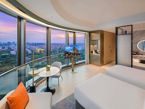Deluxe Room, 2 Twin Beds | 1 bedroom, premium bedding, minibar, in-room safe