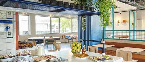 Daily self-service breakfast (EUR 9.90 per person)