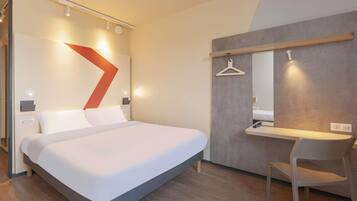Standard Room, 1 Double Bed